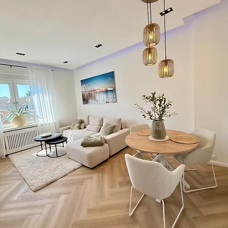 Apartment White Pearl *
