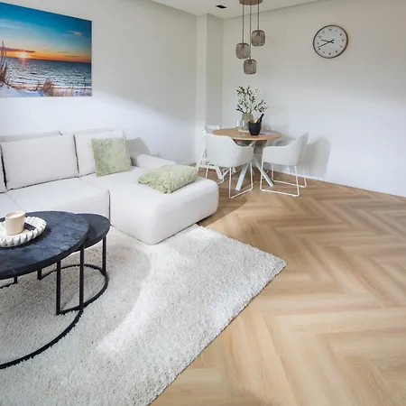 White Pearl Zentral Und Strandnah Mit Fahrradstellplatz * Norderney